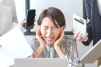 STEP1 困っている女性の写真